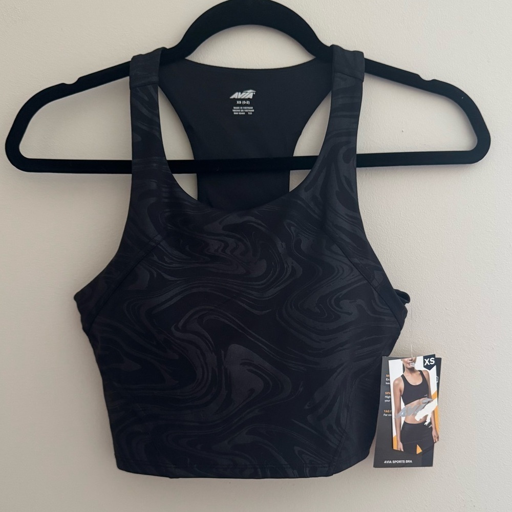 Avia Women’s Embossed Bra Tank Sports Bra NWT Size XS Black Activewear Workout